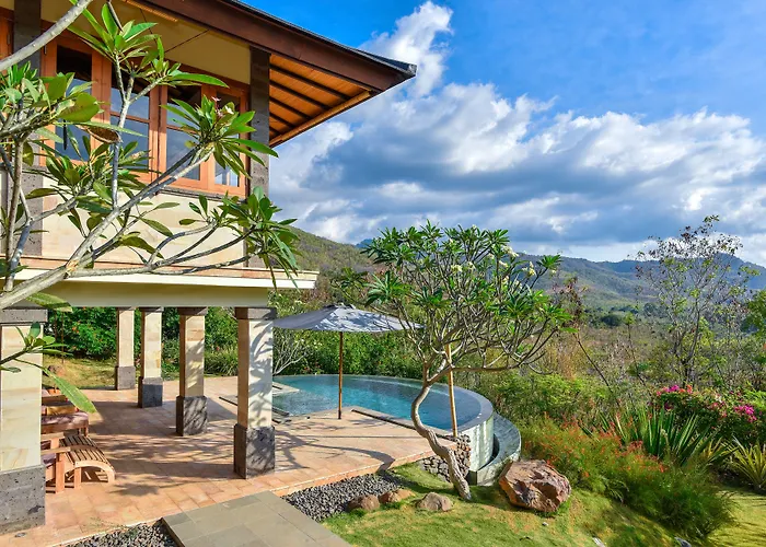 Sumberkima Hill Private Retreat Hotel *