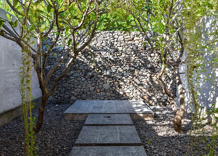 Sumberkima Hill Private Retreat