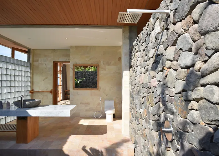 Sumberkima Hill Private Retreat